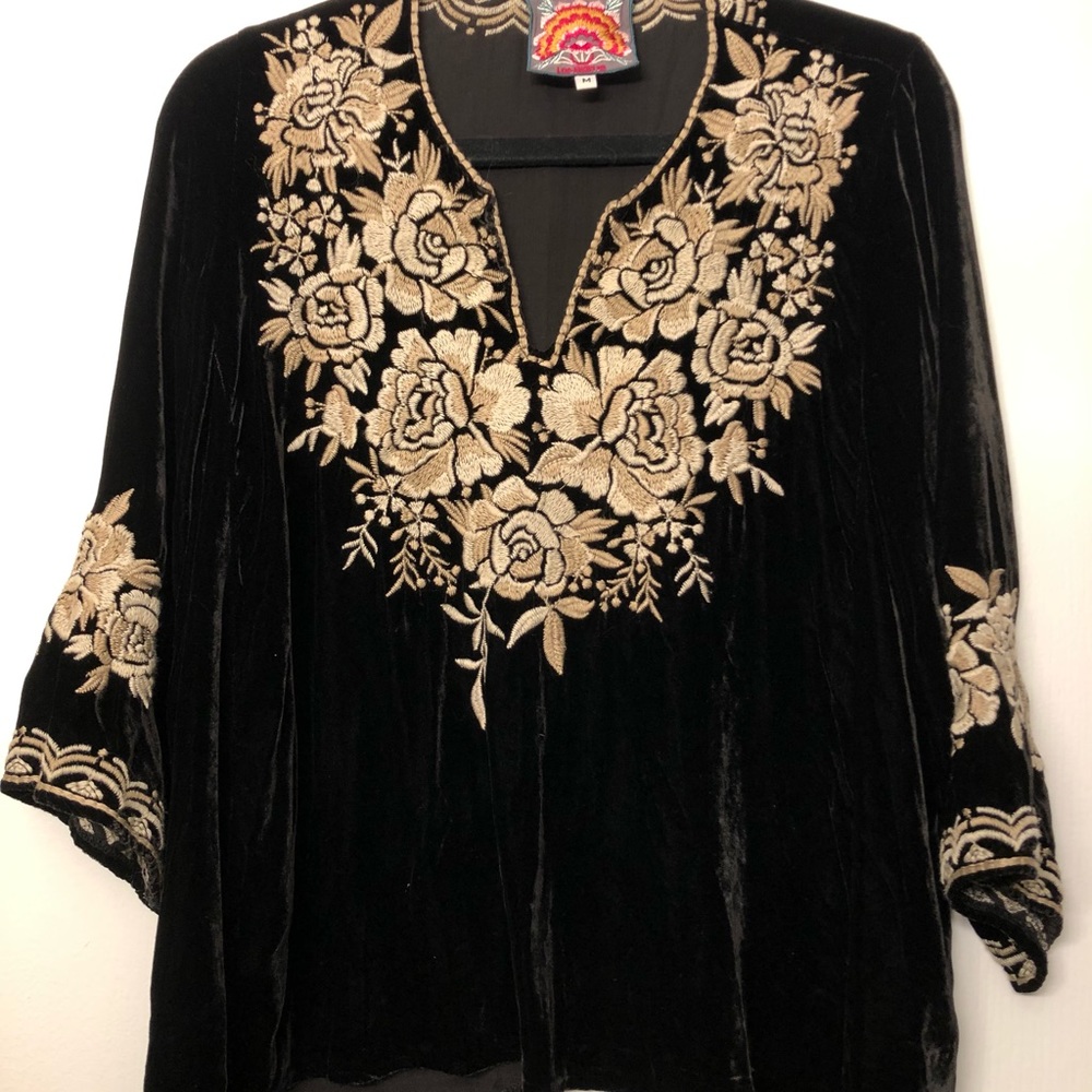 Johnny Was Black + Gold Velvet Top. Size Medium + Like New Condition
